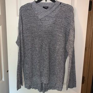 a.n.a. Criss Cross Chest Heather Gray Sweater XL